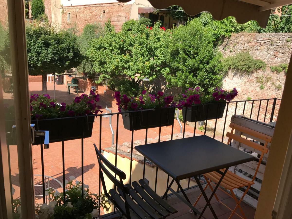 Fonte Gaia Experience Acomodação com café da manhã Siena Exterior foto